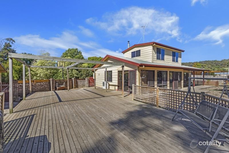 31 Crowther St, Beaconsfield, TAS 7270