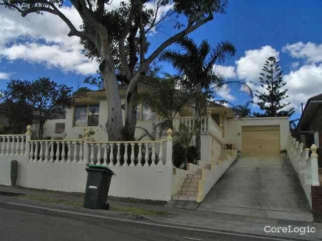 230 Connells Point Rd, Connells Point, NSW 2221