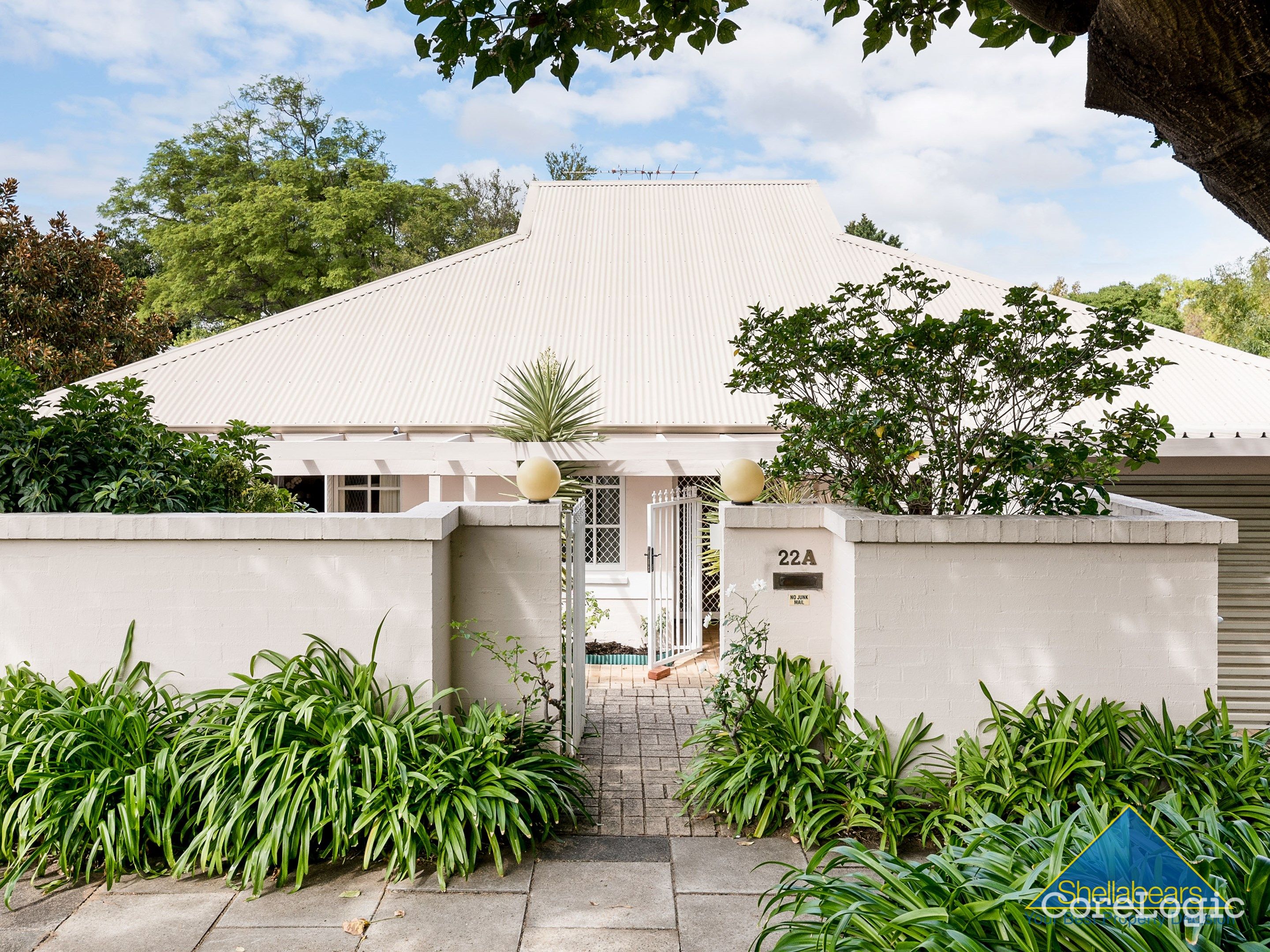 22a Goldsmith Rd, Claremont, WA 6010