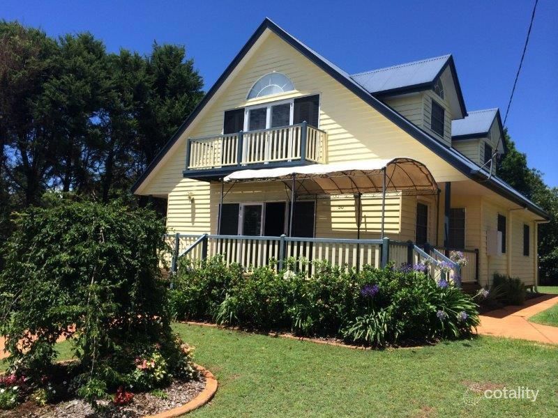 50 Flaxton Dr, Mapleton, QLD 4560