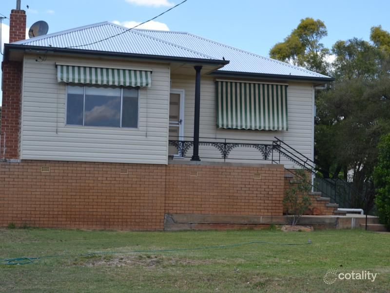 12 Collins St, Narrabri, NSW 2390