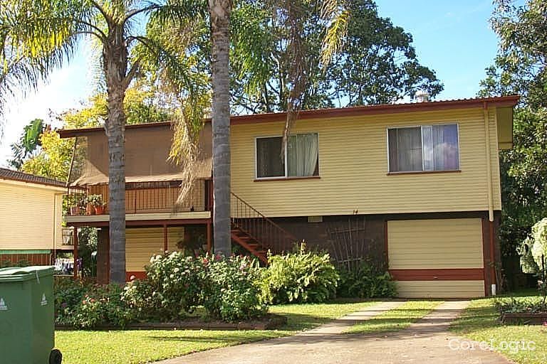 14 Lavercombe Dr, Kallangur, QLD 4503
