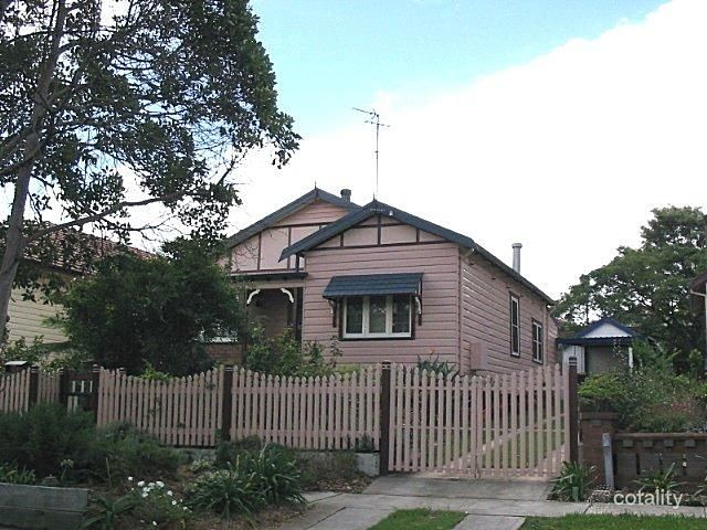 29 Buruda St, Mayfield West, NSW 2304