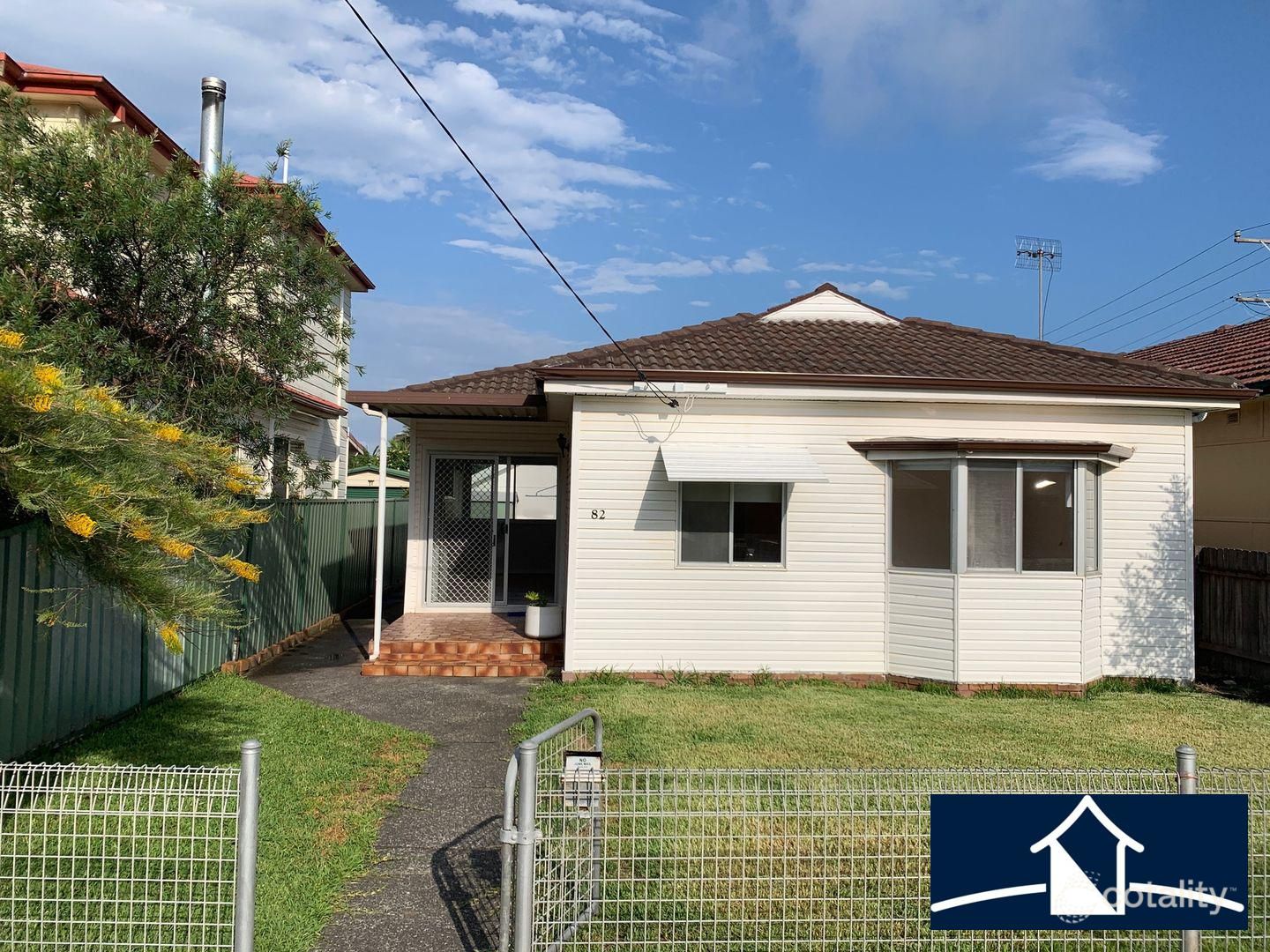 82 Barrenjoey Rd, Ettalong Beach, NSW 2257