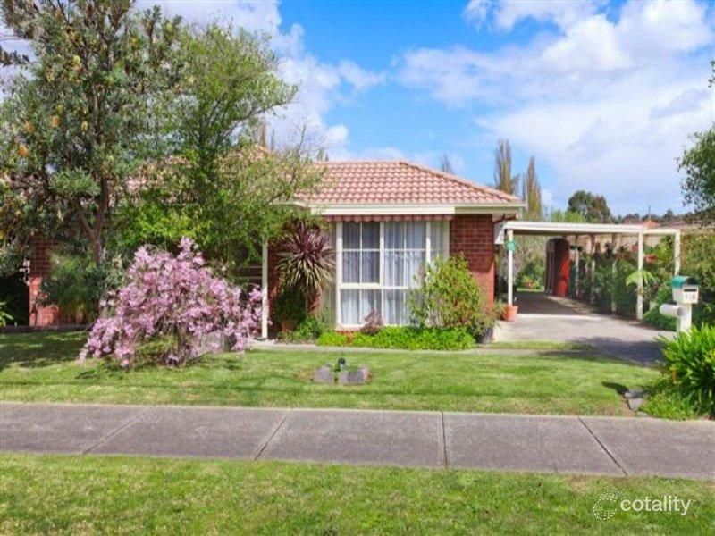 136 Warana Dr, Hampton Park, VIC 3976