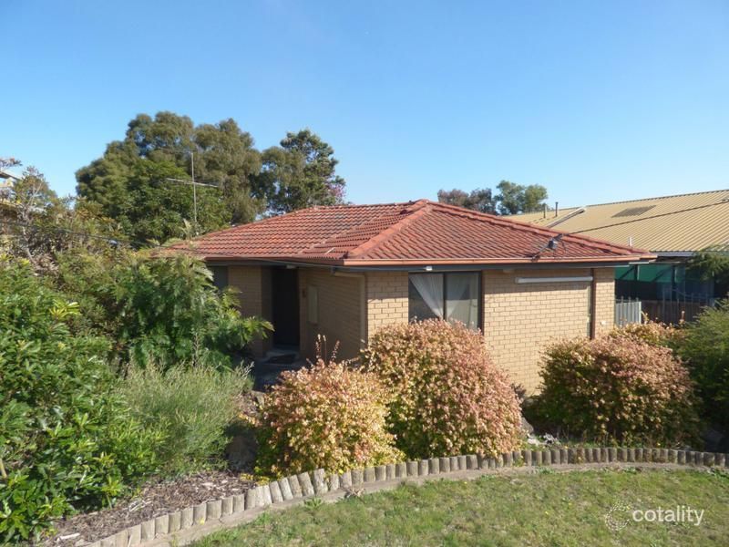 10 Reservoir Rd, Moe, VIC 3825