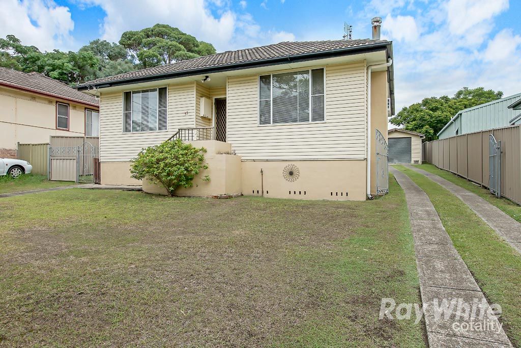 55 Marmong St, Booragul, NSW 2284