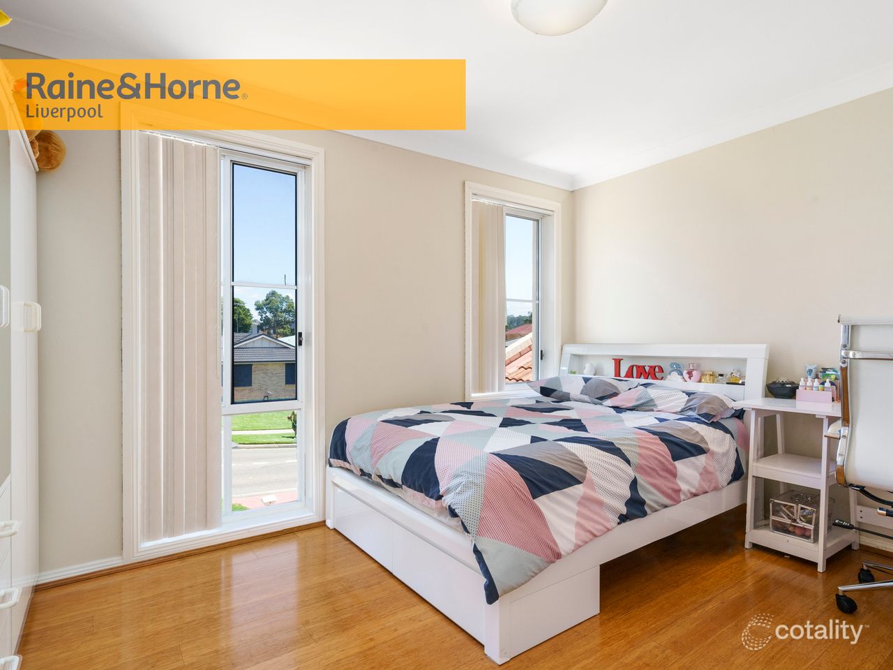 104 Greenway Dr, West Hoxton, NSW 2171