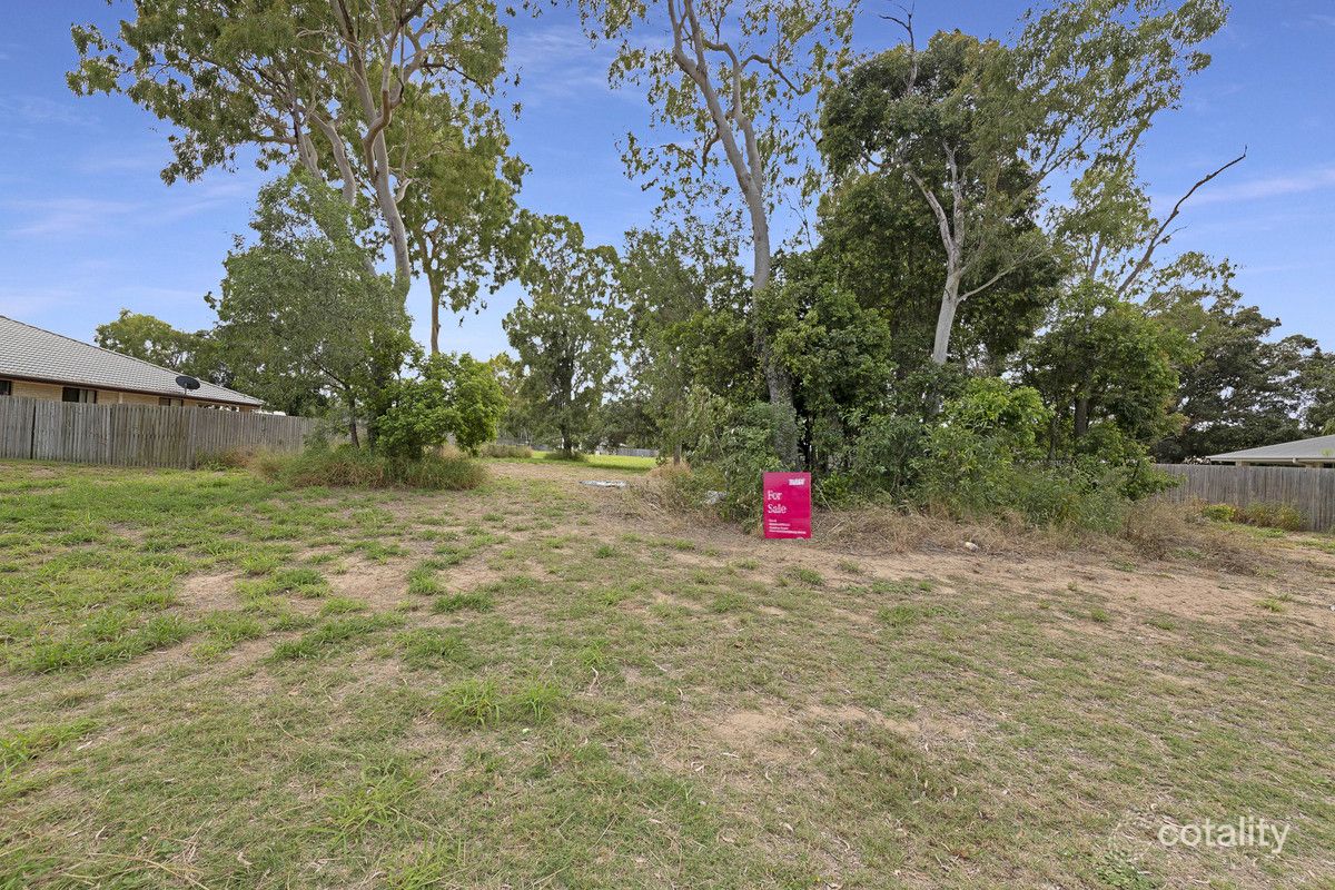 14 Monarch Ave, Moore Park Beach, QLD 4670