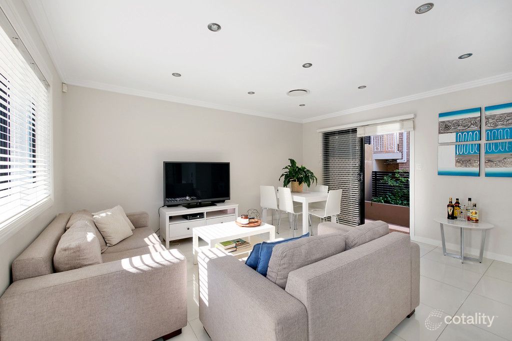 2/645 Old South Head Rd, Rose Bay, NSW 2029