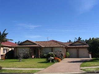 6 Timms Cl, Edensor Park, NSW 2176