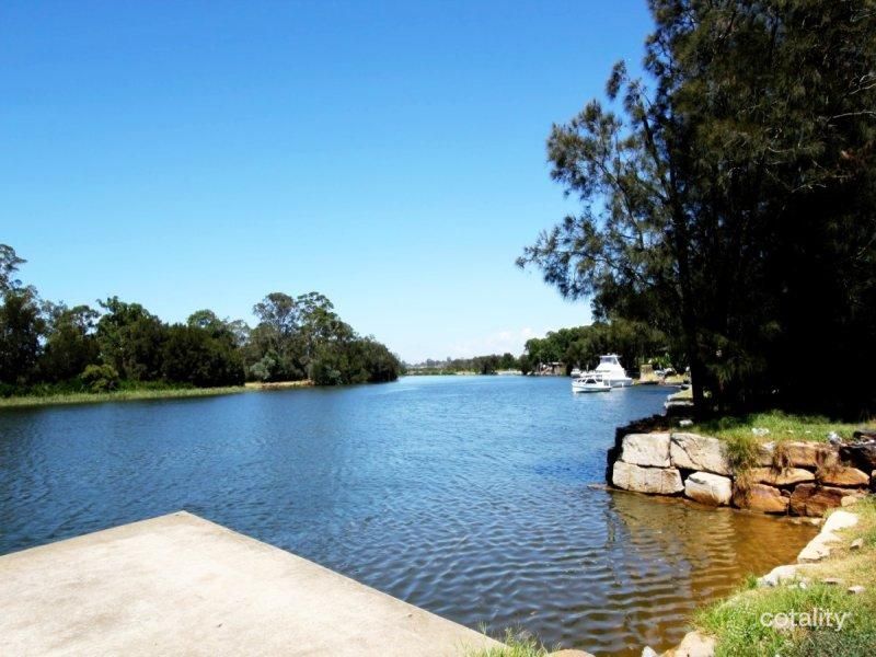 70 Newbridge Rd, Chipping Norton, NSW 2170