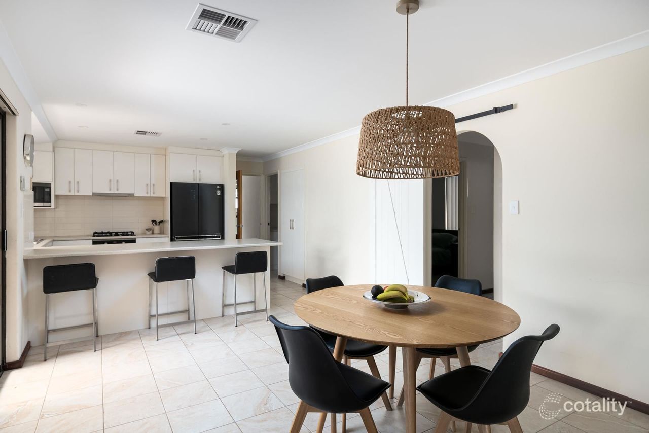 7 Mueller Ct, Padbury, WA 6025