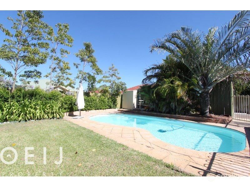 11 Annois Rd, Bibra Lake, WA 6163