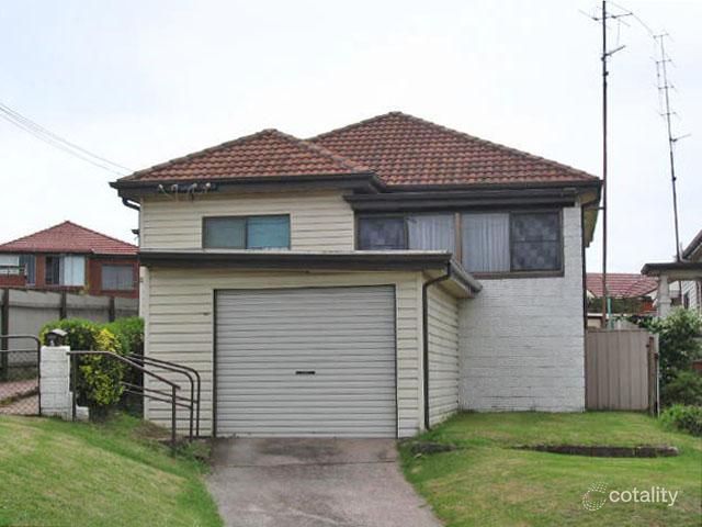 8 Bruce Rd, Warrawong, NSW 2502