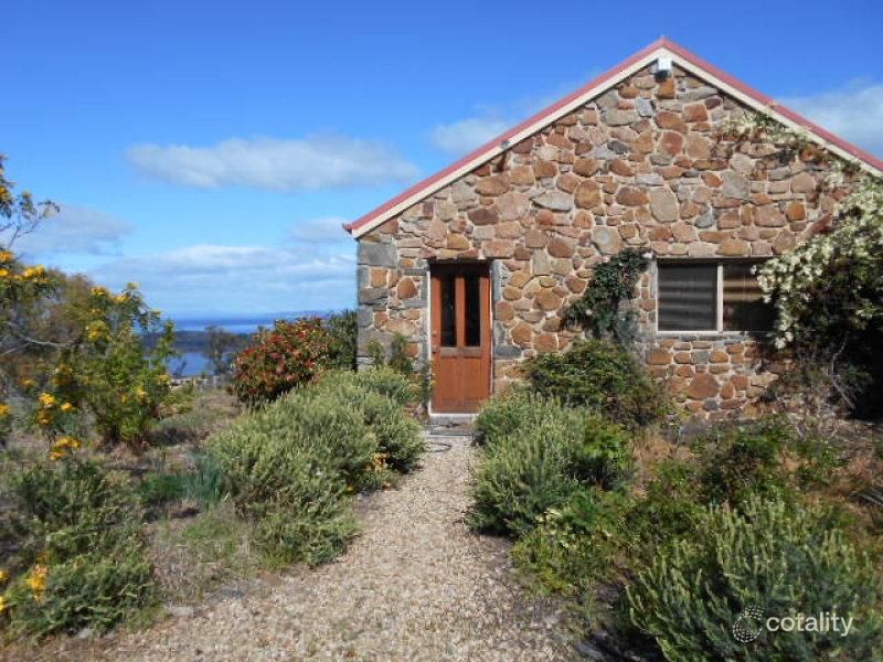 336 Sugarloaf Rd, Carlton River, TAS 7173