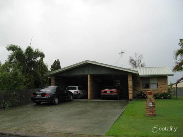 17 Freemont Ave, Sarina, QLD 4737