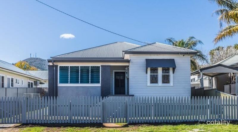 11 Hyman St, North Tamworth, NSW 2340
