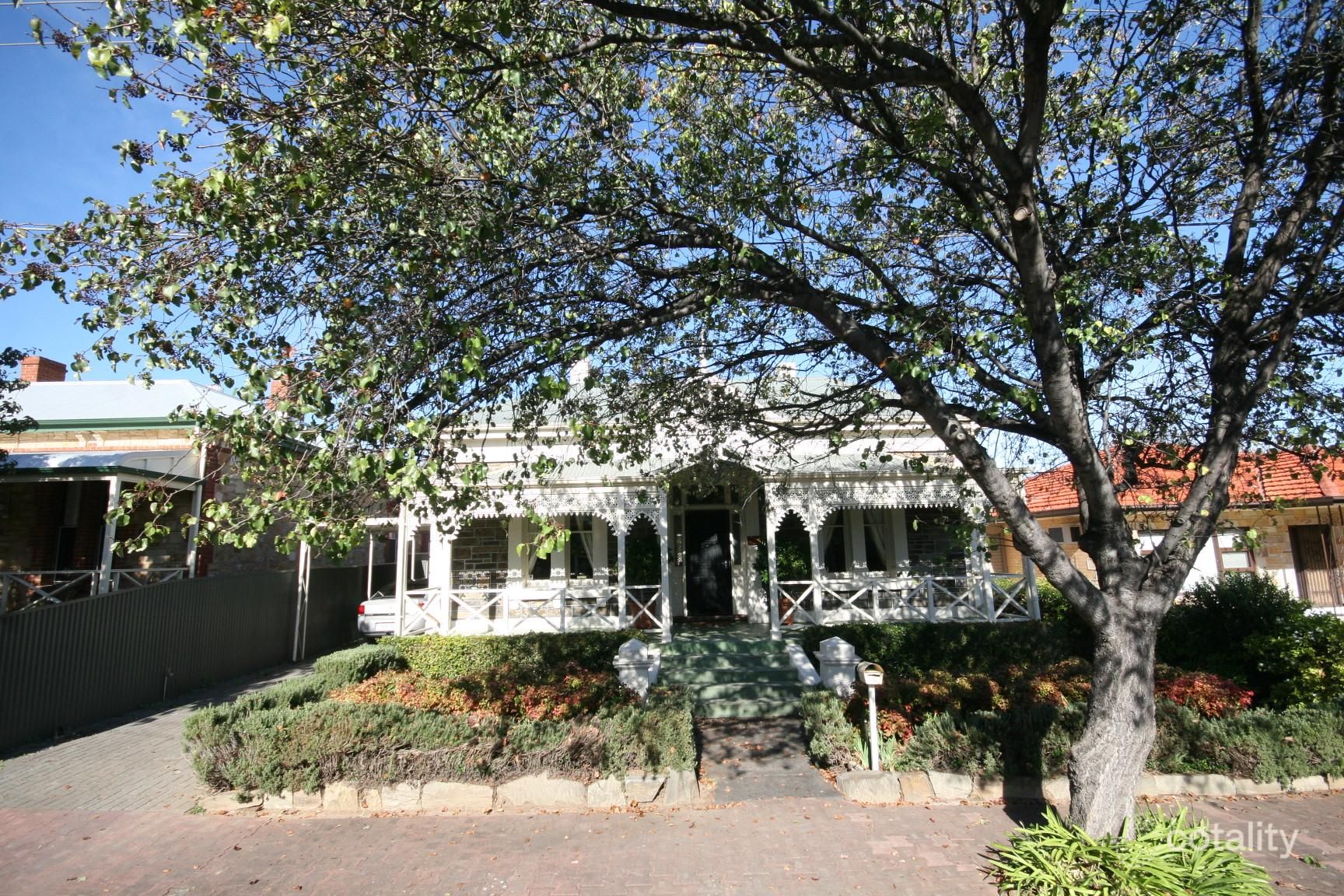 31 Clifton St, Prospect, SA 5082