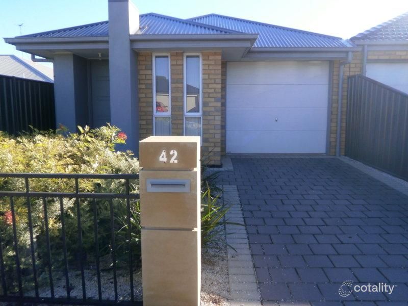 42 Centenary Cct, Andrews Farm, SA 5114
