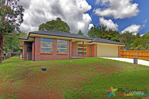 18 Moyes St, Armidale, NSW 2350