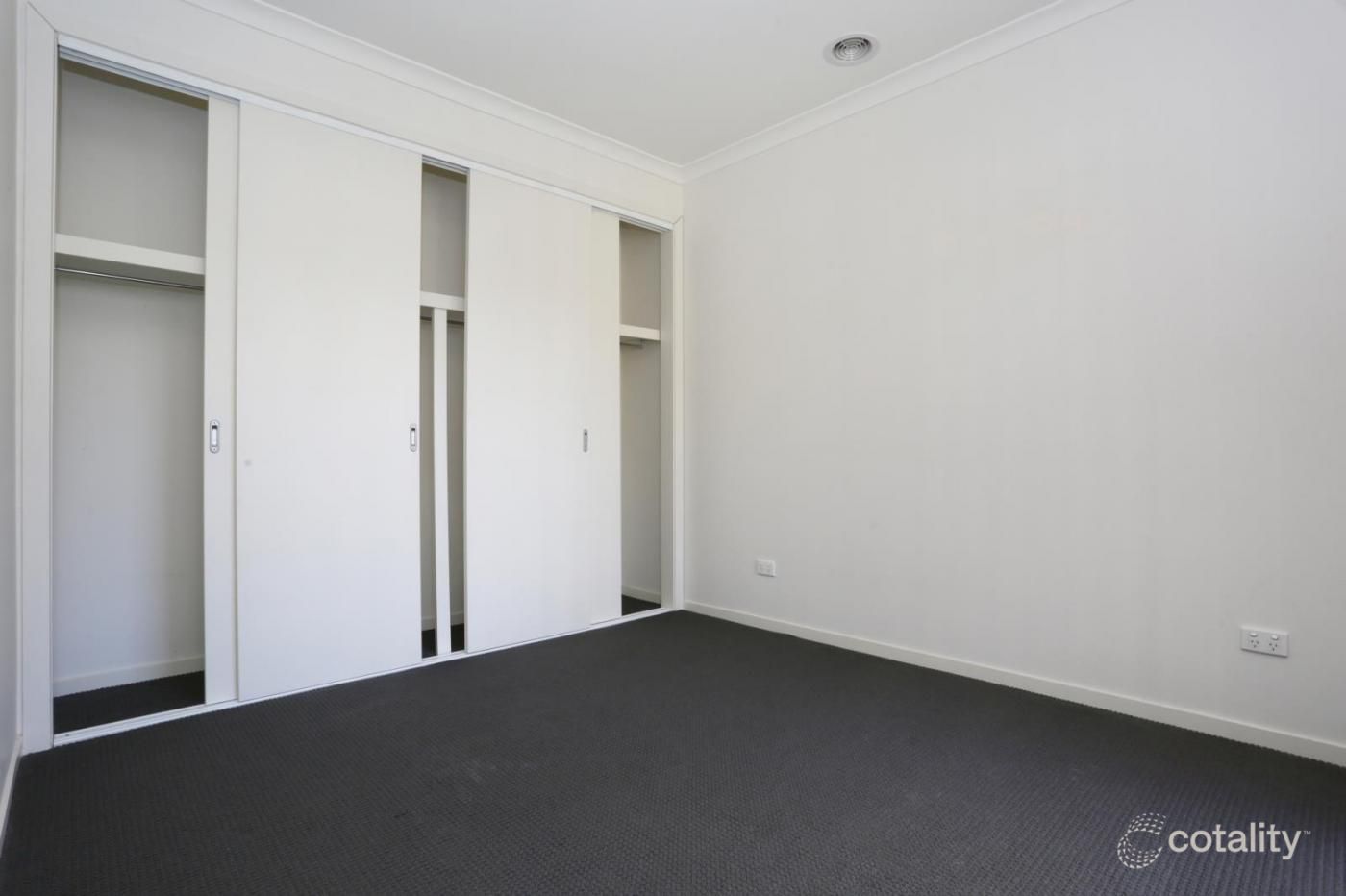 2/2 Deakin Cres, Dandenong North, VIC 3175