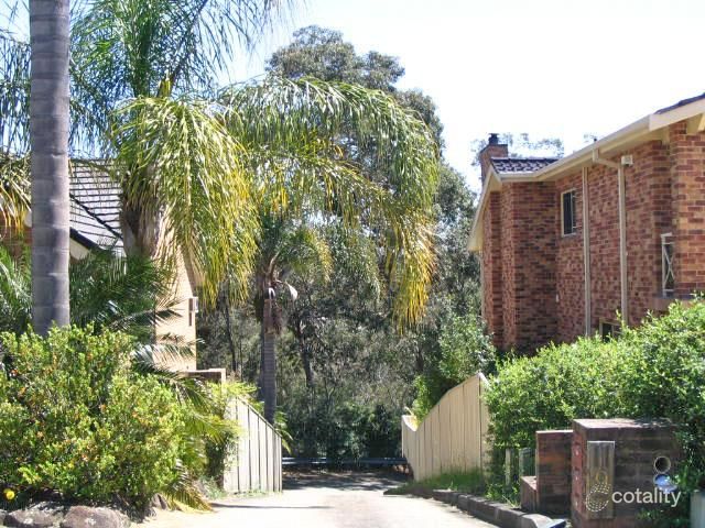 9 Stuart Cl, Illawong, NSW 2234