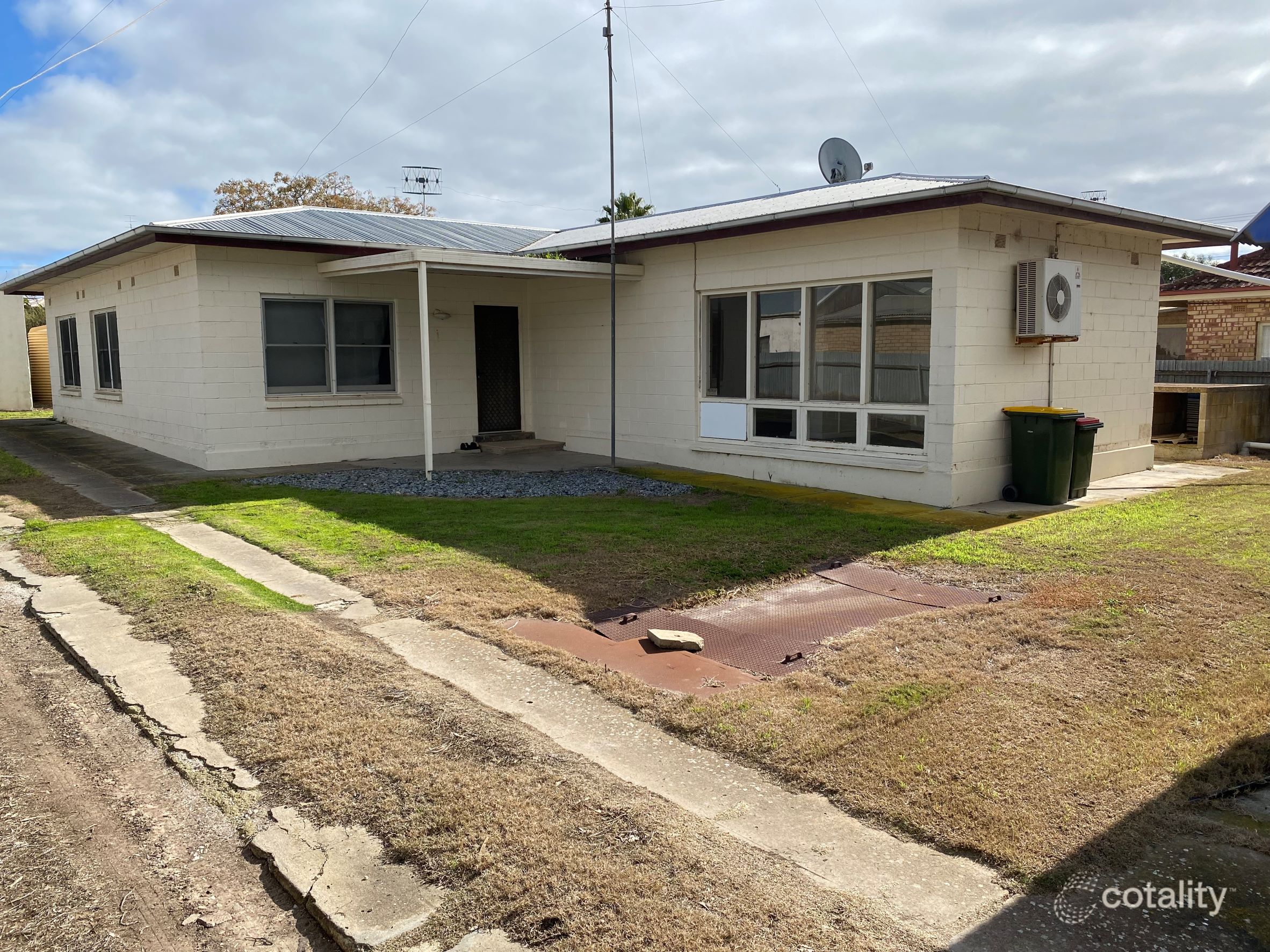 22 Railway Tce, Lock, SA 5633