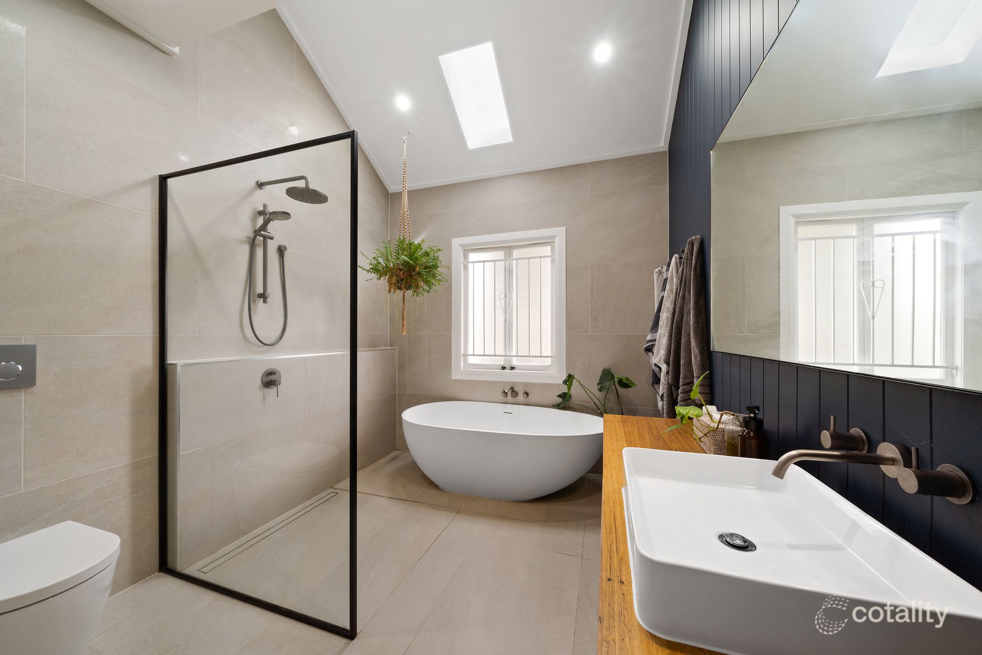 26 Carnot St, Wavell Heights, QLD 4012