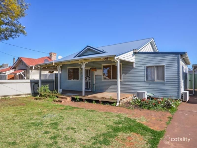 50 Ward St, Lamington, WA 6430