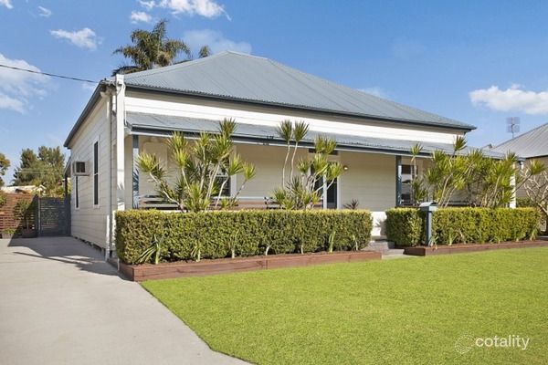 8 Emerald St, East Maitland, NSW 2323