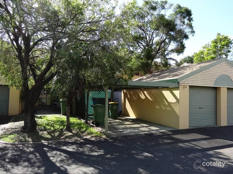 32/469 Pine Ridge Rd, Runaway Bay, QLD 4216