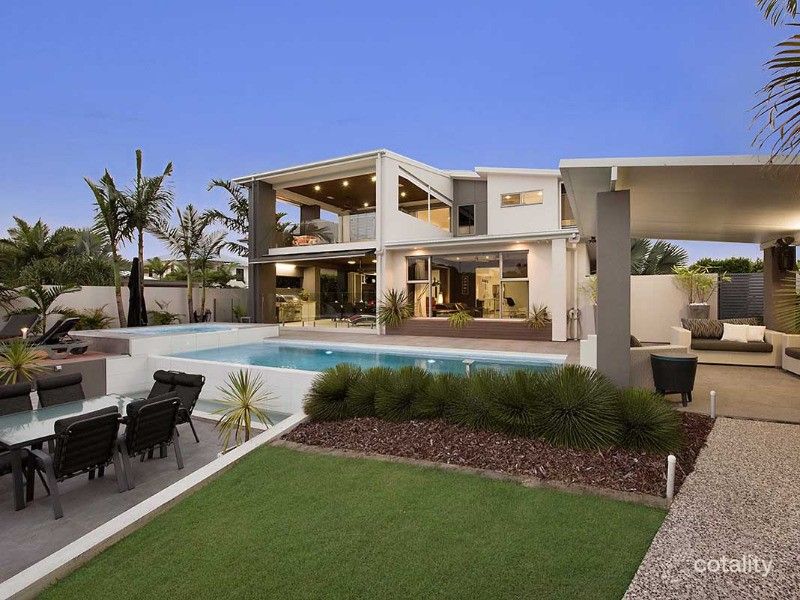 12 Quayline Cl, Pelican Waters, QLD 4551