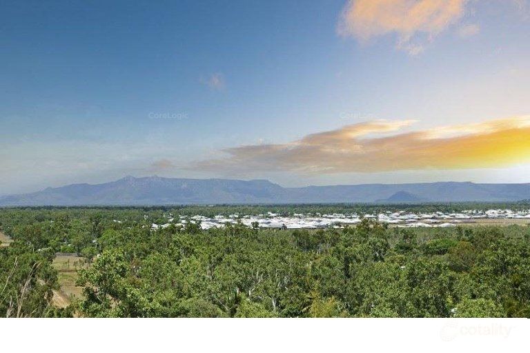 51 Deedes Cres, Bushland Beach, QLD 4818