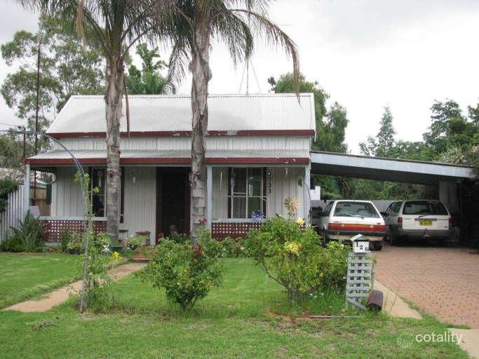 128 Manildra St, Narromine, NSW 2821