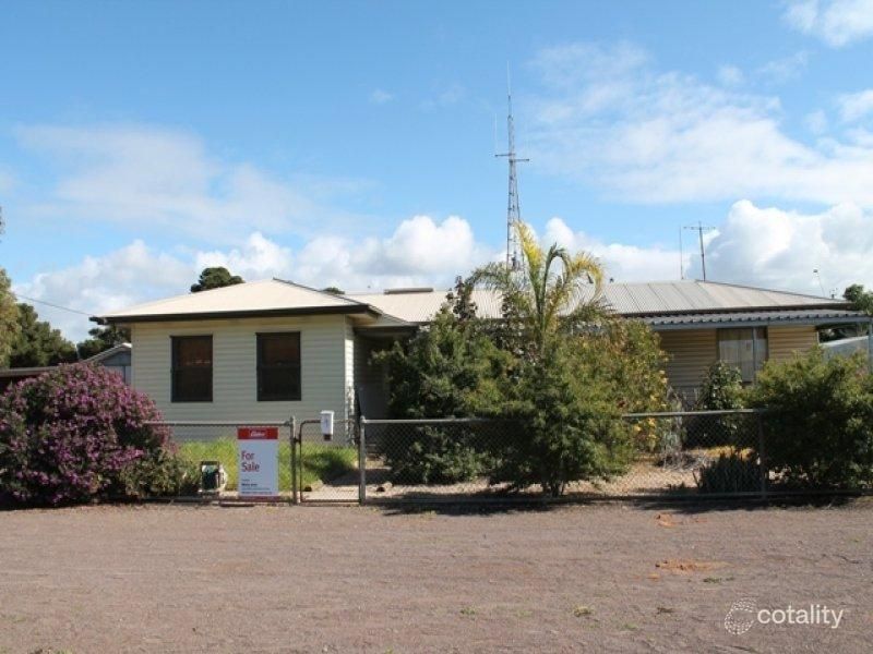 12 West Tce, Cowell, SA 5602