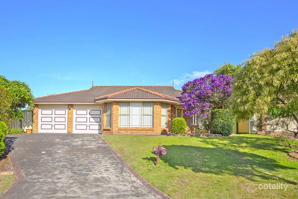 14 Woodlands Dr, Glenmore Park, NSW 2745