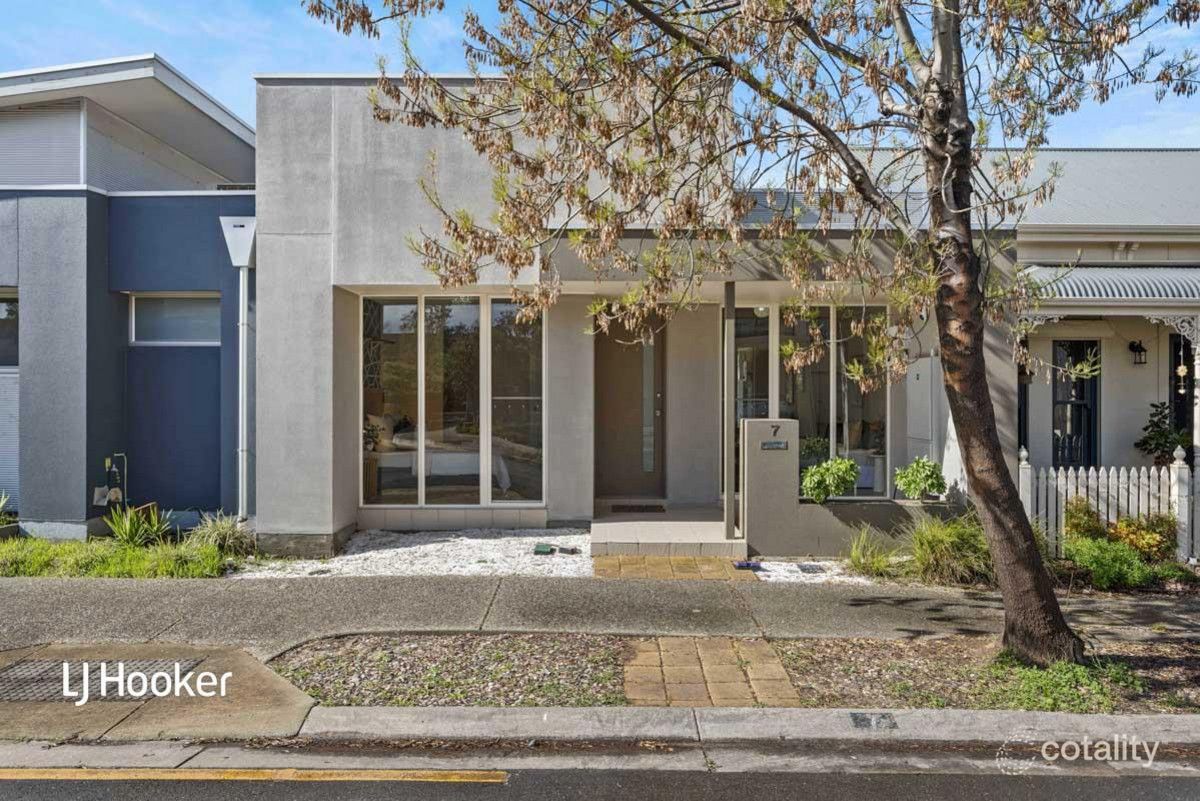 7 Parsons Ct, Mawson Lakes, SA 5095