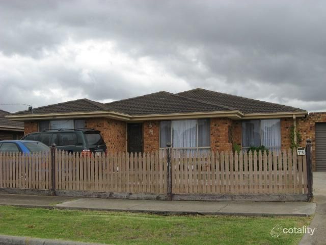 75 Fairfax Cct, Albanvale, VIC 3021