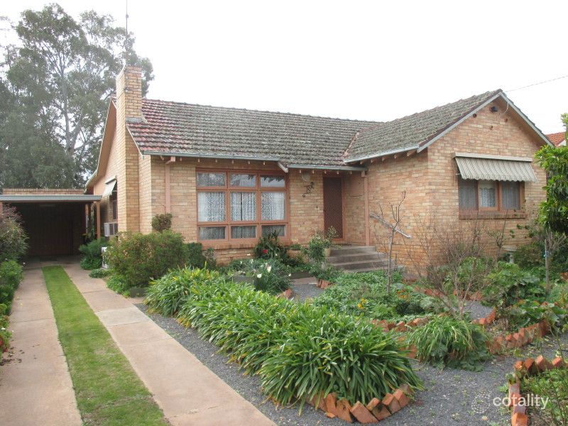 8a Millett St, St Arnaud, VIC 3478