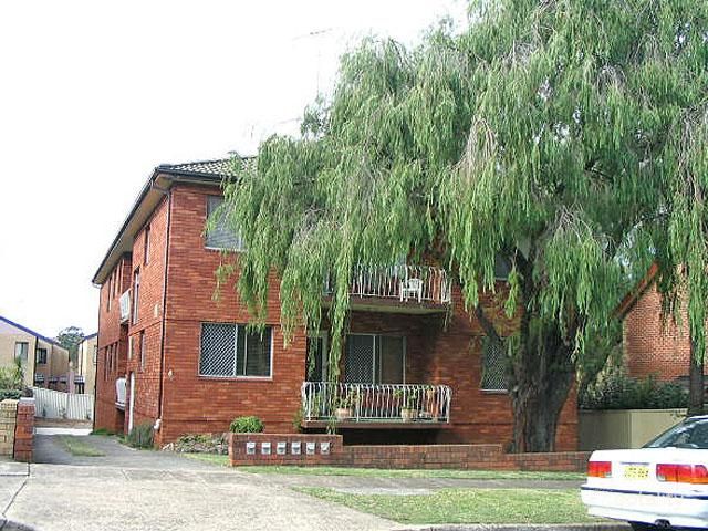 8 Rossi St, South Hurstville, NSW 2221