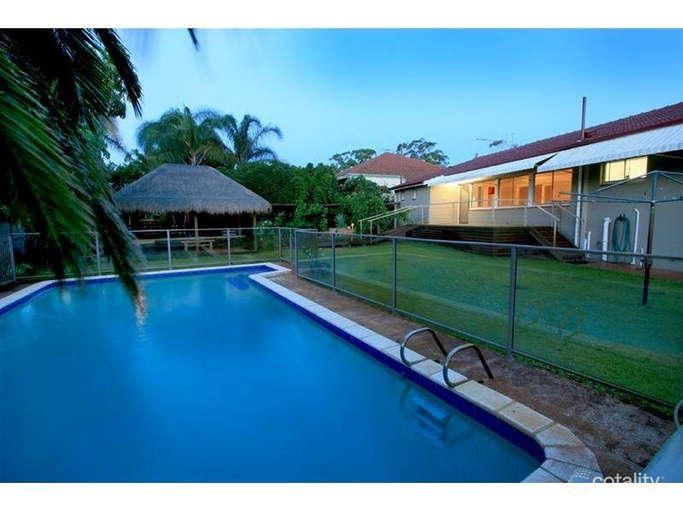 26 Oceanic Dr, Floreat, WA 6014