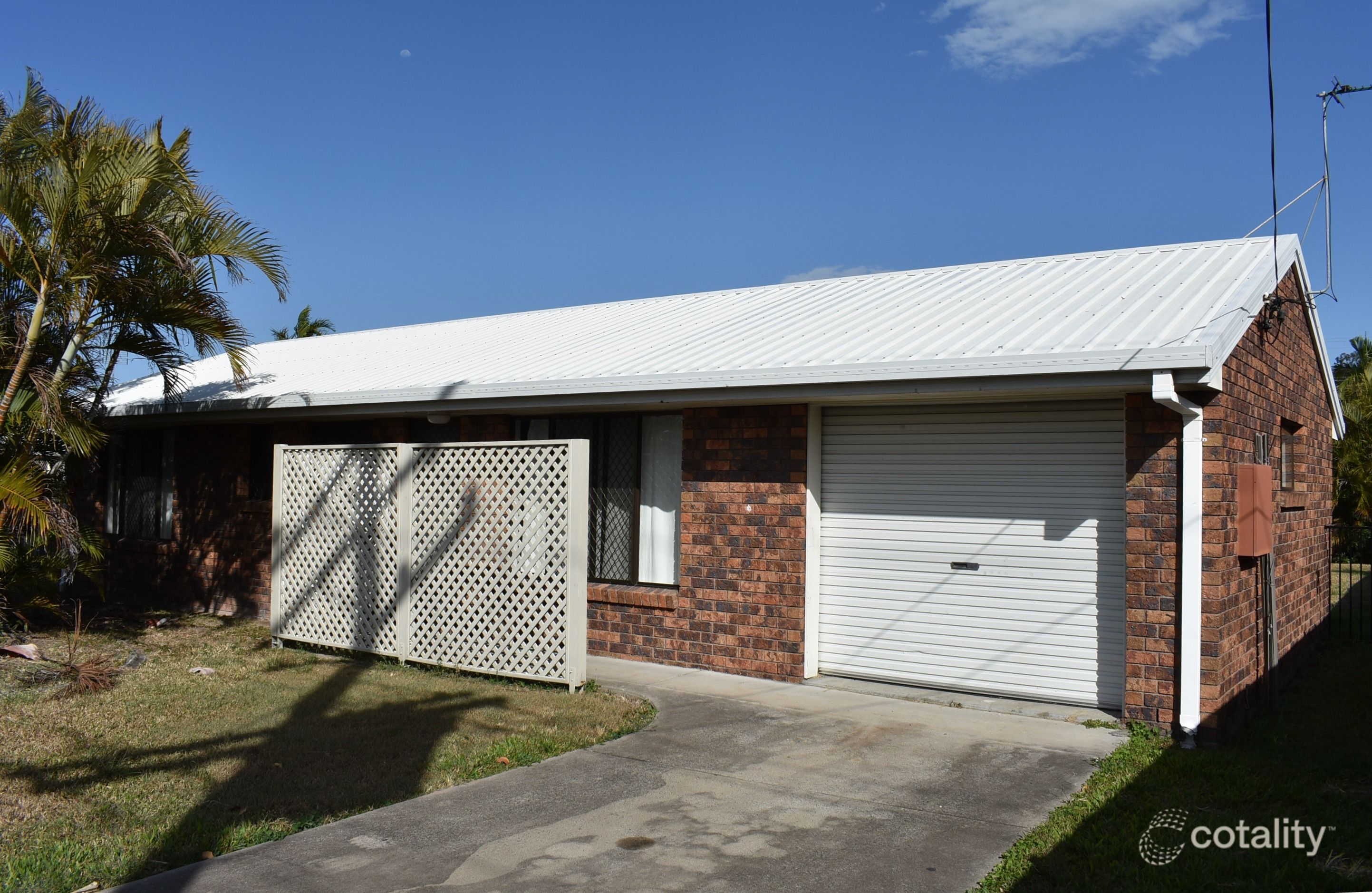 763 Boat Harbour Dr, Urangan, QLD 4655