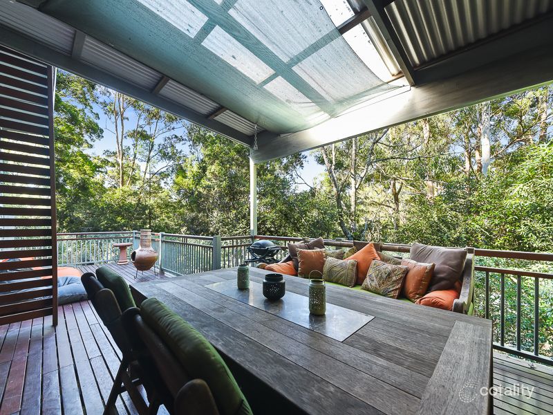 18 Mcsweeney Cres, Mount Nebo, QLD 4520
