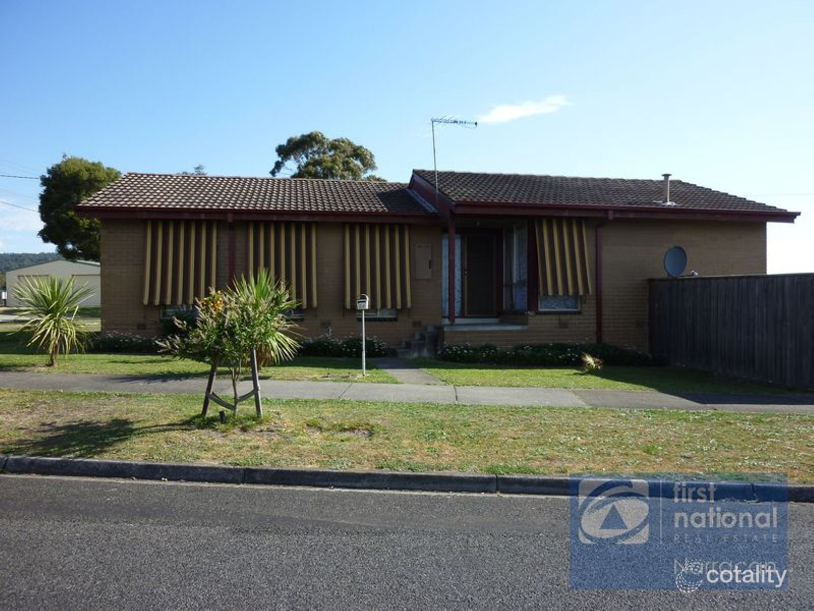 24 Stoddart St, Moe, VIC 3825