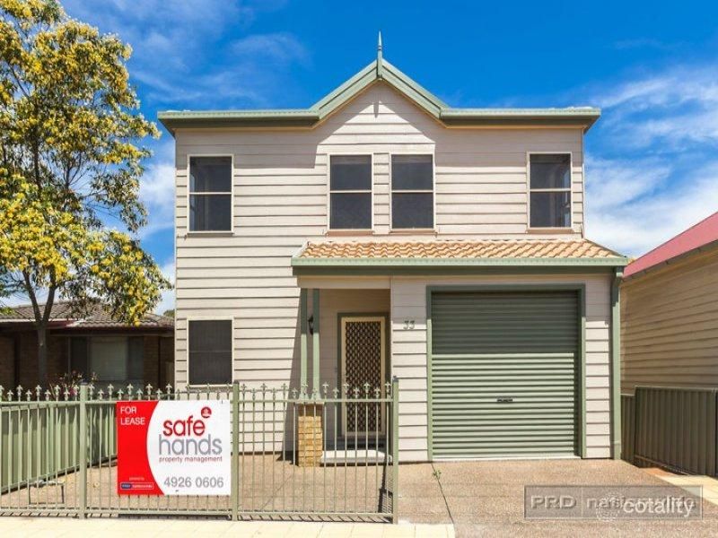 33 Maitland St, Stockton, NSW 2295