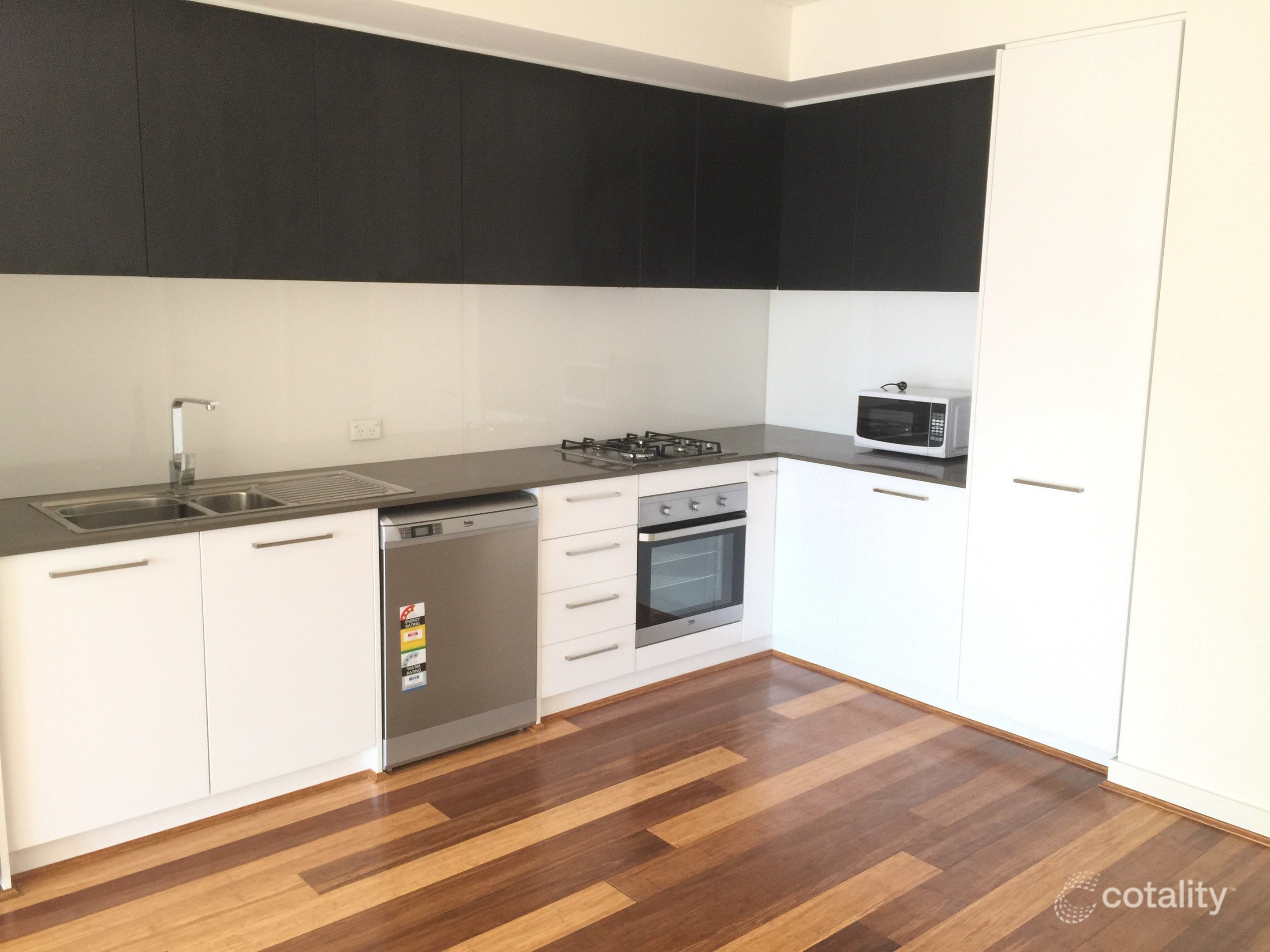 25/2 Marina Dr, Ascot, WA 6104