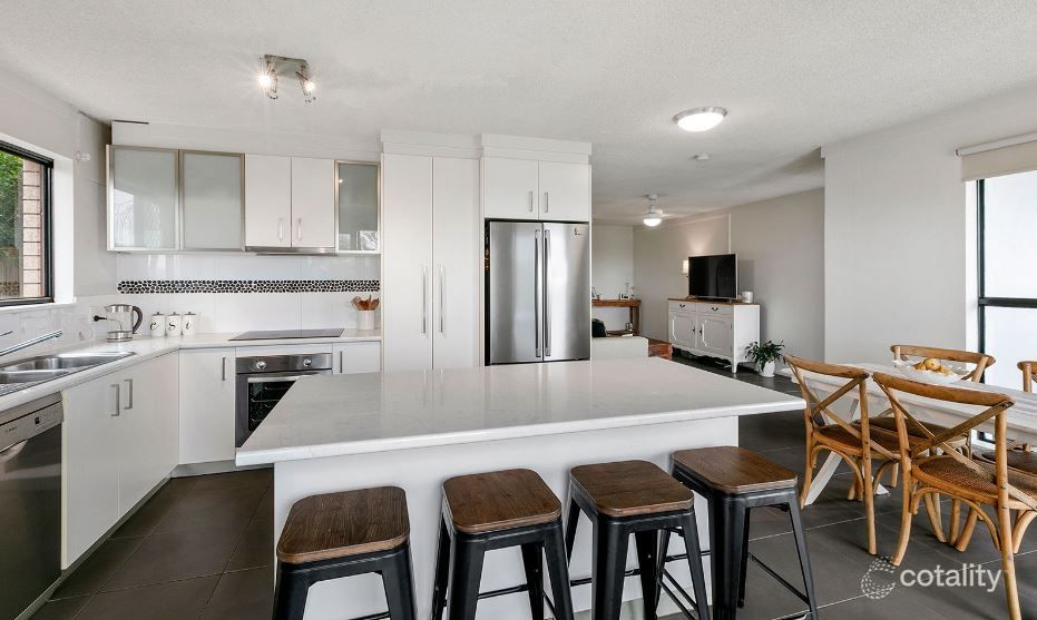 1/14 Kalinda Ave, Mooloolaba, QLD 4557