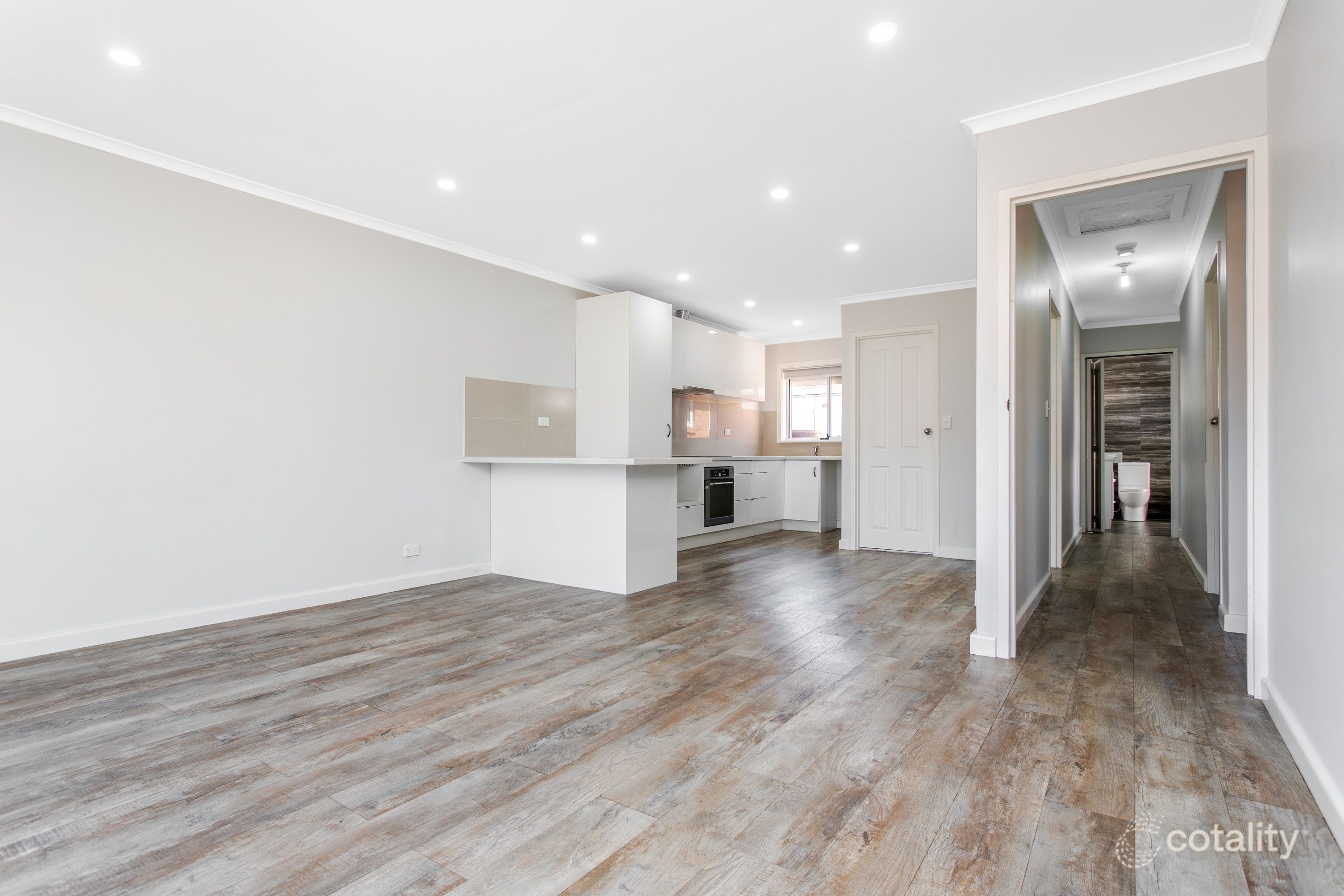 1/13 Marmora Tce, North Haven, SA 5018