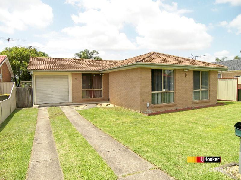 121 Colebee Cres, Hassall Grove, NSW 2761